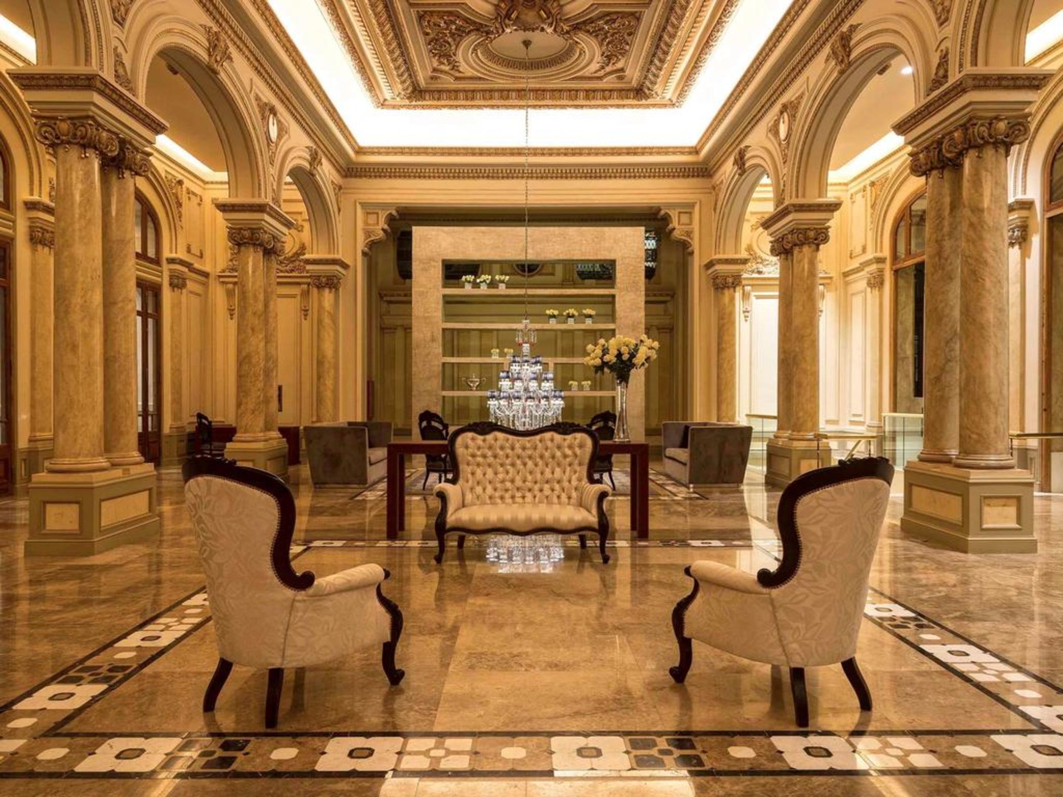 Sofitel Montevideo Casino Carrasco & Spa Eksteriør billede The lobby of the hotel